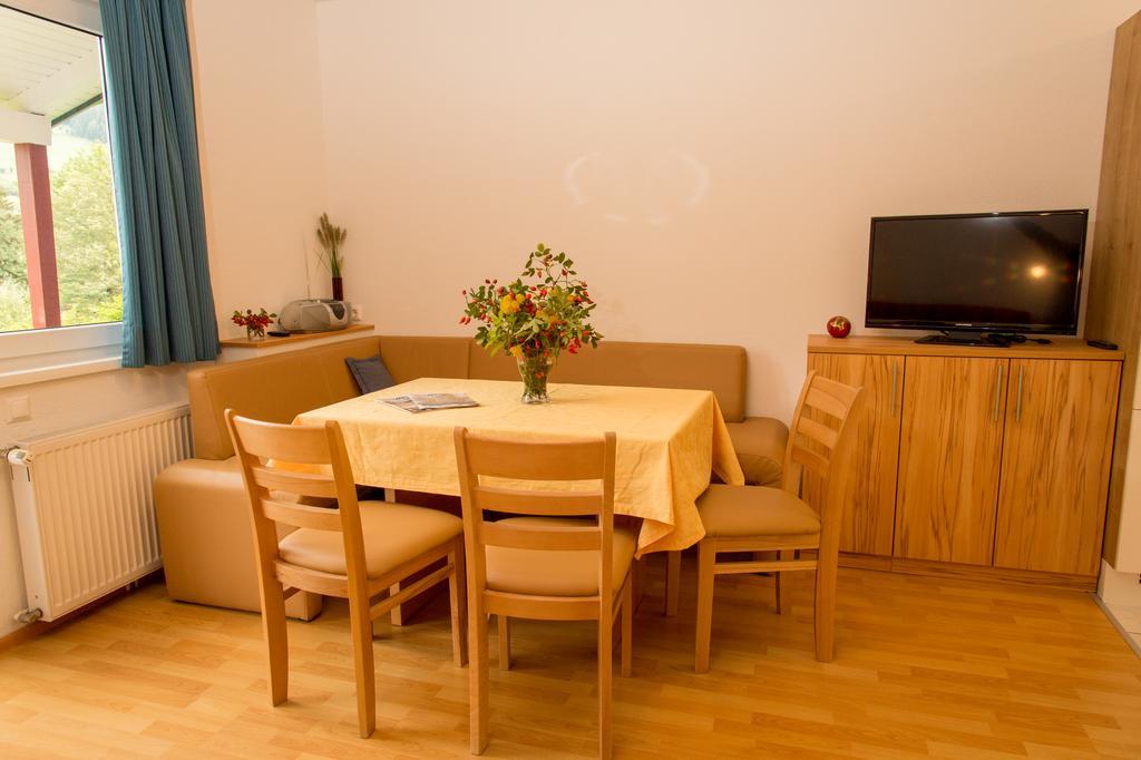 Ferienhaeuser Troester Bad Kleinkirchheim Room photo